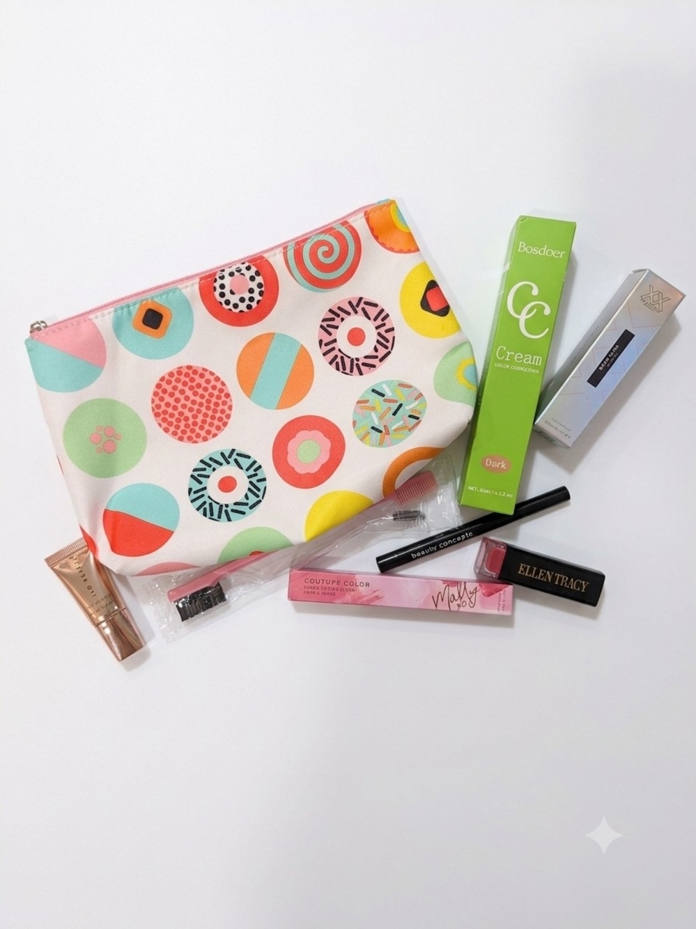 Clinique Cosmetic Pouch With Makeup Bundle